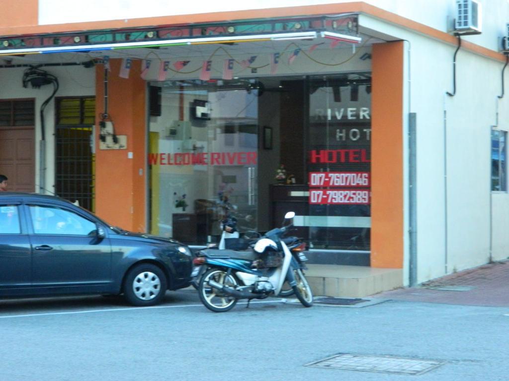 River Side Hotel Mersing Eksteriør billede